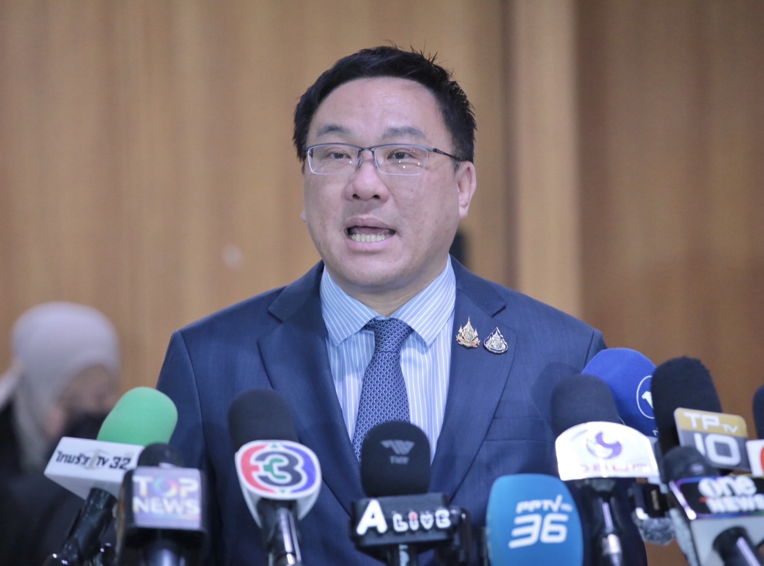 "จุลพันธ์" ขออย่าด่วนสรุปหลังทัวร์ลง "นายกฯอิ๊งค์" ติงไม่อยากให้ถามโต้ตอบ 