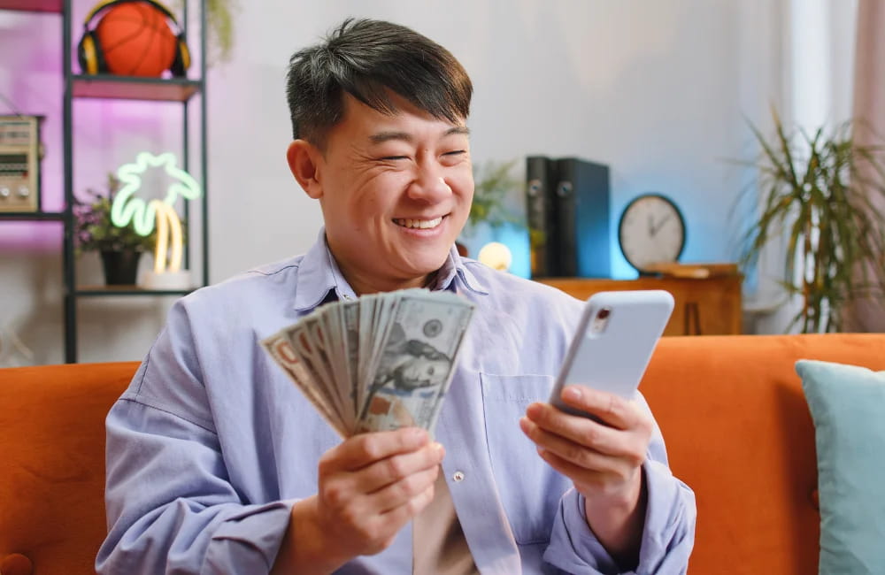 เปรียบเทียบสลากออมทรัพย์ ซื้อธนาคารไหนคุ้มสุด