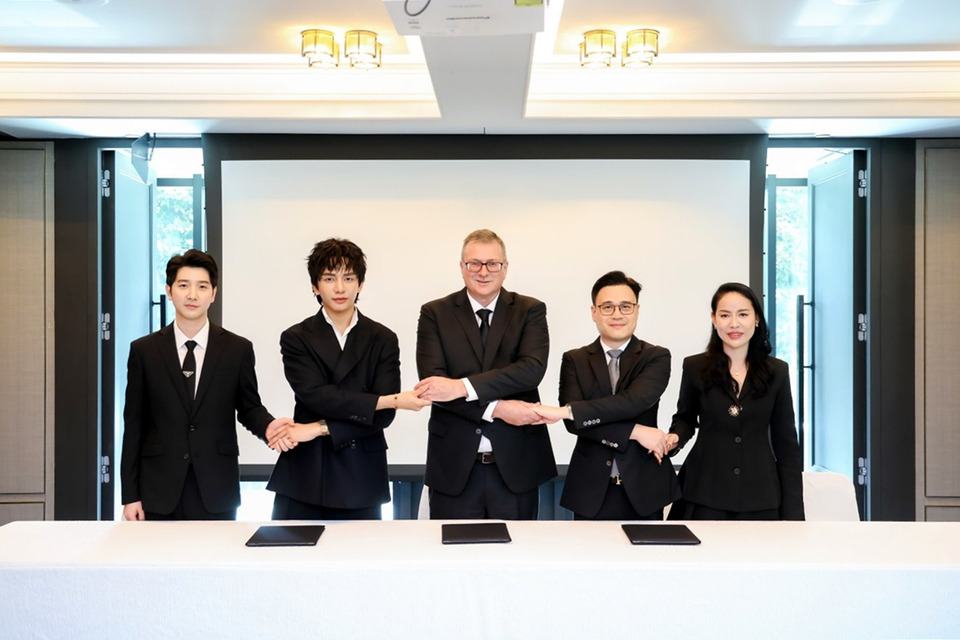 JimmyYoung ตั้งเป้า 330 ล้าน จับมือ ENZO นิวซีแลนด์ ดันแบรนด์อาหารเสริมสู่ Global