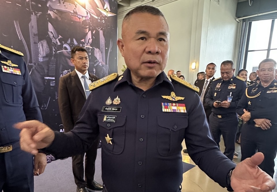 “ผบ.ทอ.” สั่ง F-16 alertเตรียมบินสกัดกั้นเครื่องบินใกล้ชายแดนไทย-เมียนมา ยันไม่เกี่ยวเหตุสั่งตัดไฟฟ้า