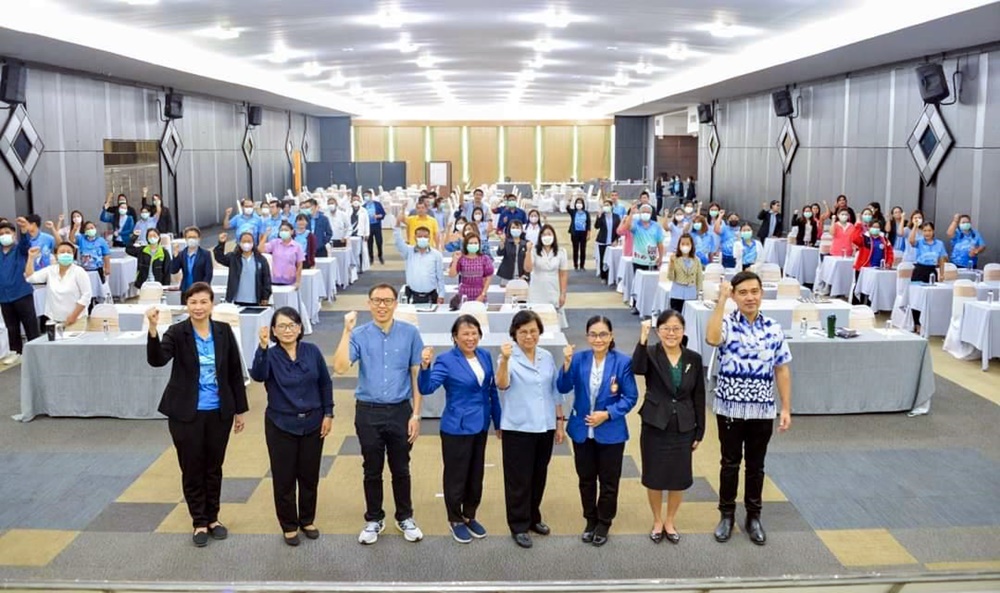 สสจ.กาญจน์ เปิดอบรมเสริมความรู้การบริหารจัดการรับมือโรคอุบัติใหม่ 