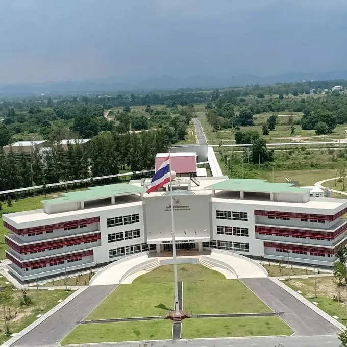 ศูนย์ฝึกยุทธวิธีตำรวจกลางหนองสาหร่ายโรงพยาบาลสนามแห่งที่ 2 รองรับผู้ติดเชื้อโรคโควิด 19 ที่มีอาการดีขึ้น