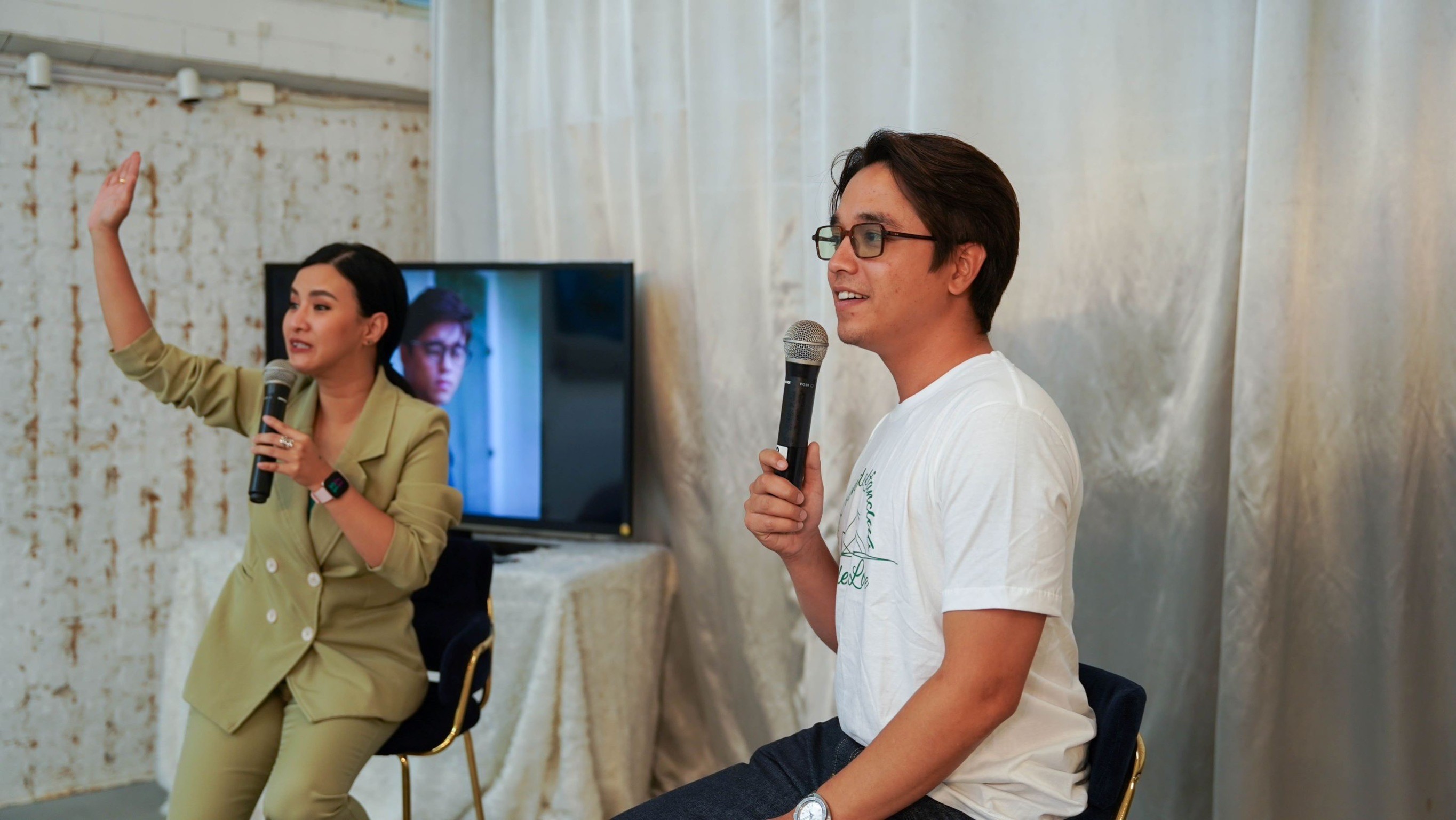 “อเล็กซ์ เรนเดลล์” จัดเต็มความสุขให้แฟนๆในงานแฟนมีตติ้ง “Alex’s love”