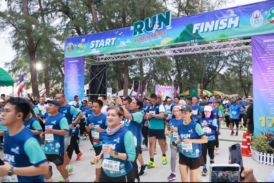 นราธิวาสจัดวิ่ง “Nara Run for Health” ส่งเสริมสุขภาพ ฉลอง 85 ปี รพ.นราธิวาสราชนครินทร์ 