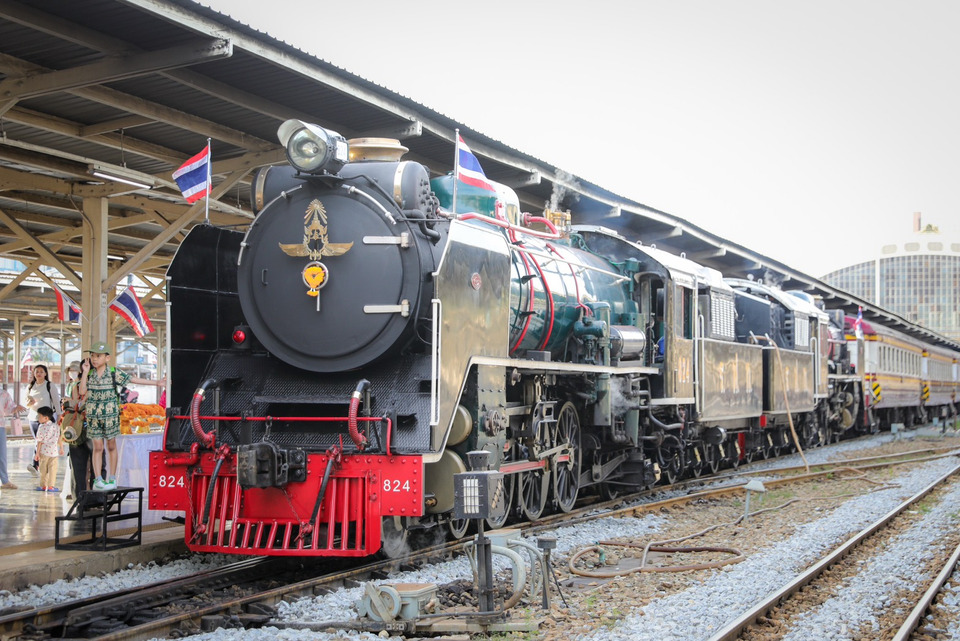 ผู้ว่ารถไฟฯ สักการะอนุสรณ์ปฐมฤกษ์รถไฟหลวง พร้อมปล่อยขบวนรถจักรไอน้ำ “วันปิยมหาราช” 23 ต.ค. 68 