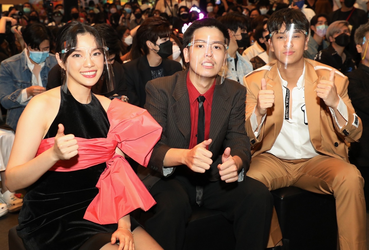 “นนน-เฌอปราง-ศดานนท์” ชวนเปิดโลกสยองหลังเลนส์ ใน “SLR กล้อง ติด ตาย” พร้อมเข้าฉาย 21 เม.ย.