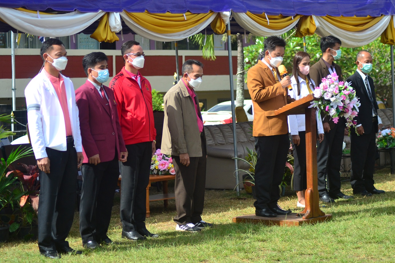 สพม.ชัยภูมิเปิดกิจกรรมพัฒนาผู้เรียน  แข่งกีฬาสัมพันธ์ภายใน-เครือข่ายชุมชน