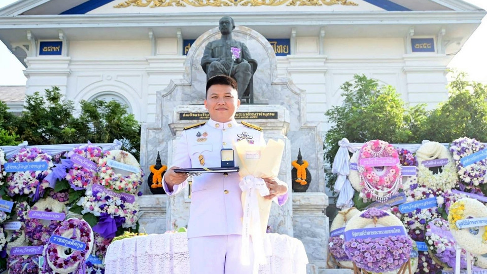 "ศรายุธ" ปลัดอำเภอเมืองศรีสะเกษ คว้ารางวัลปลัดอำเภอแหวนทองคำ รางวัลชนะเลิศ ปี 68