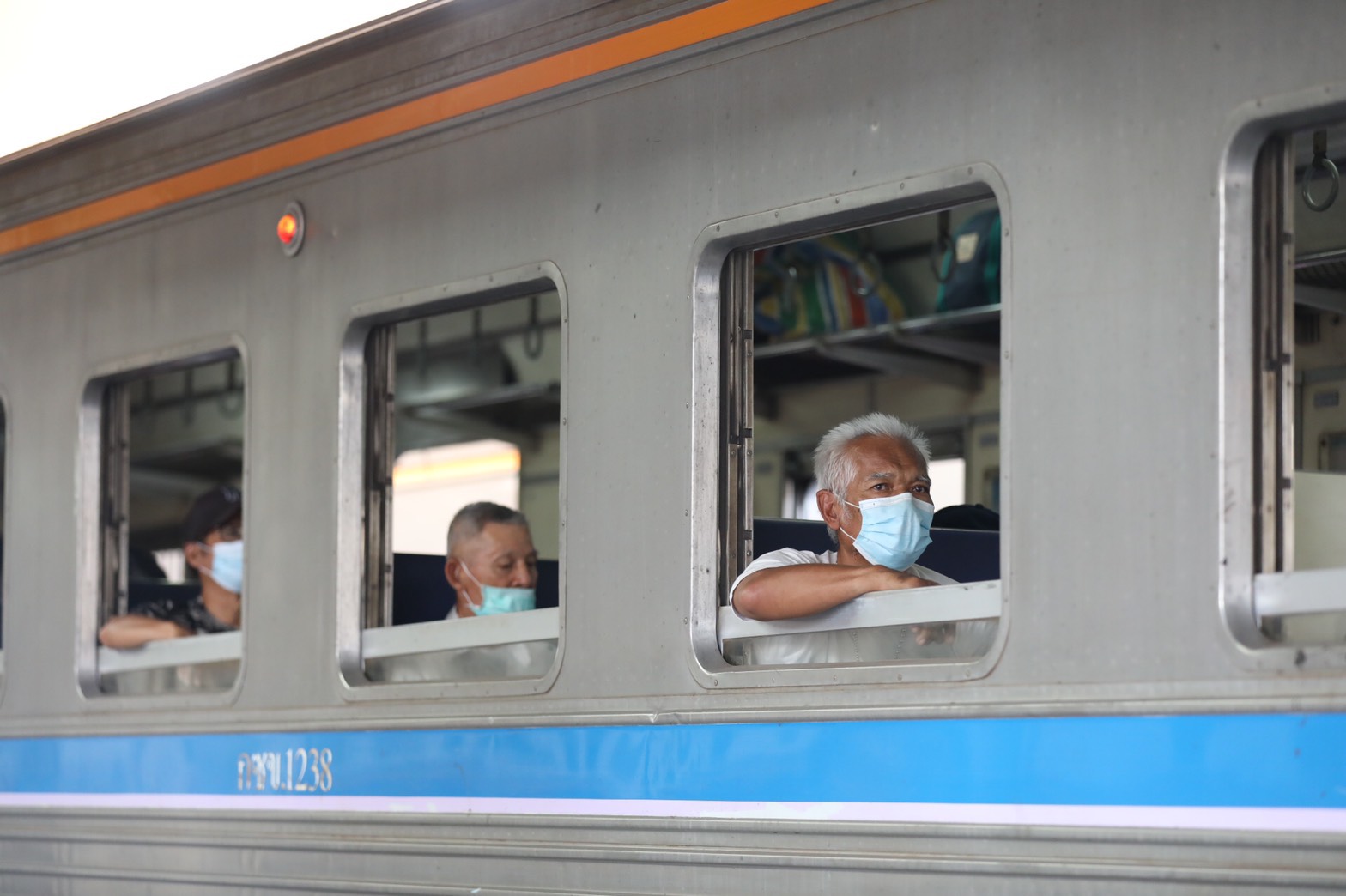 พร้อมแล้ว!รถไฟเปิดเดินรถสายวงเวียนใหญ่-มหาชัย และบ้านแหลม-แม่กลอง เต็มรูปแบบ 42 ขบวน เริ่ม 26 มี.ค. นี้ 