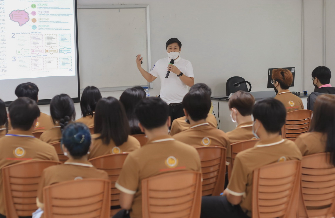 สถาบันวิจัยสังคม จุฬาฯ นำร่องหลักสูตร ‘เพื่อนสร้างสุข’ หวังลดปัญหาภาวะความเครียด-โรคซึมเศร้า-โรคไบโพล่าร์ในรั้วมหาวิทยาลัย 