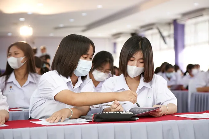 เริ่มแล้ว! Sahapat Admission on the Road 2022 ชวนเด็กไทยติวฟรี