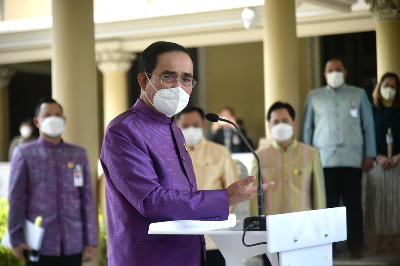 "นายกฯ" ห่วงคนไทยถูกหลอกไปทำงานในกัมพูชา เตือนอย่าหลงเชื่อค่าตอบแทนสูง กำชับ จนท.สอดส่องขบวนการค้ามนุษย์