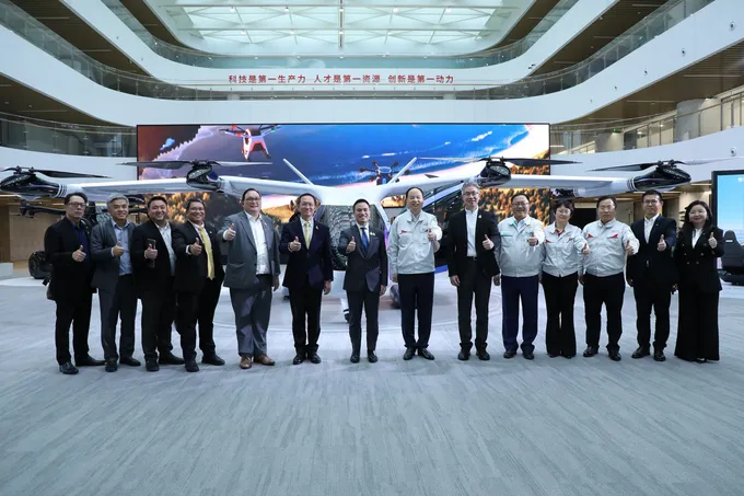 GAC Group เปิดบ้านต้อนรับ เอกนัฏ พร้อมพันธุ์ รมว.อุตสาหกรรม เยี่ยมชมศูนย์วิจัยอัจฉริยะที่นครกวางโจว ประเทศจีน