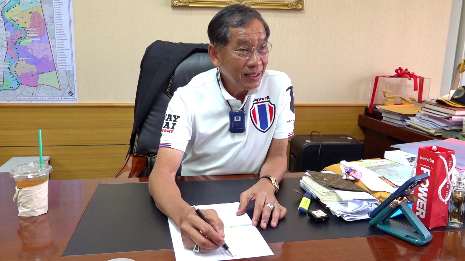 นายกแจ๊สพร้อมช่วย กทม.ผันน้ำลงเจ้าพระยาบรรเทาความเดือดร้อนชาวกรุงเทพ