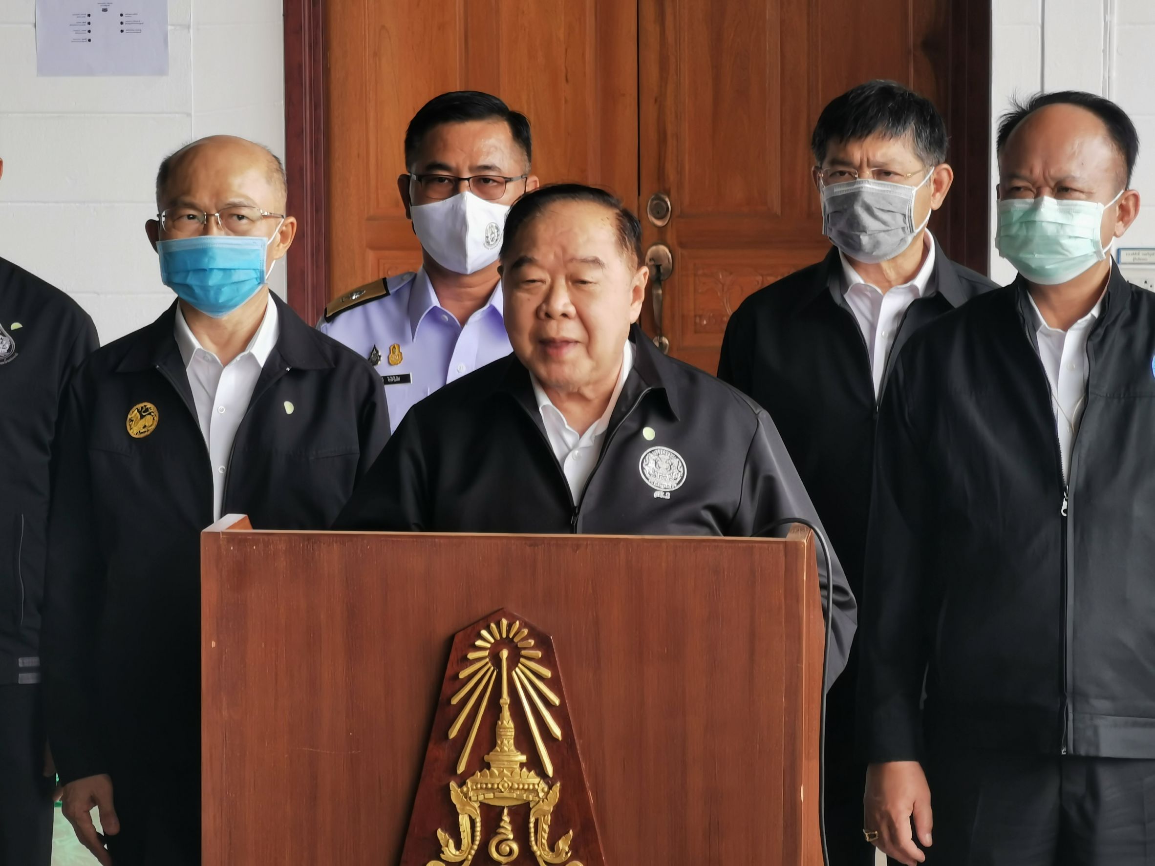 “ประวิตร” เผย ยังไม่หารือ “เตียบันห์” ปม“วันเฉลิม” ถูกอุ้ม แจงกำลังประสานทางการกัมพูชา