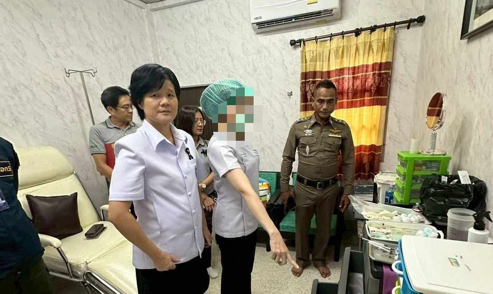 บุกจับคลินิกเถื่อนกลางเมืองหาดใหญ่ “หมอเถื่อน' ขณะกำลังฉีดเสริมความงาม