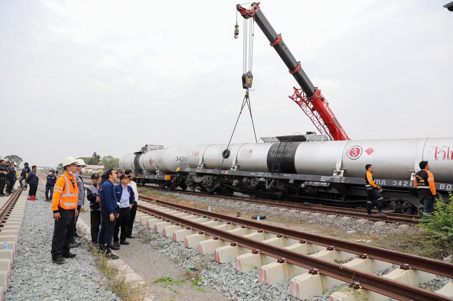 เช็คได้เลย! ปรับขบวนรถสายเหนือชั่วคราว รถไฟตกรางที่สถานีท่าแค งดเดินรถ 3 ขบวน 