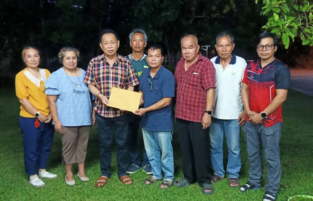เกษตรกรโคนมร้อง ถูกตัดสิทธิ์ขายนม ทั้งที่เป็นโครงการพระราชดำริ