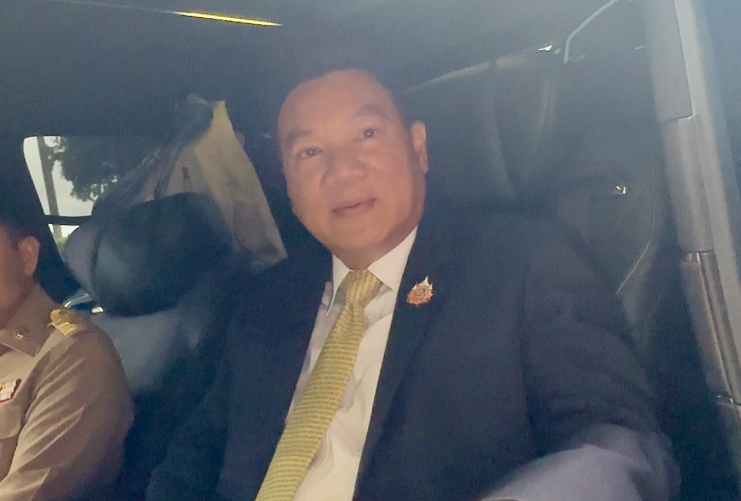 "ปลัดมหาดไทย" เผย "อธิบดีกรมที่ดิน"  เพิ่งส่งรายงานแจงปม "ที่ดินเขากระโดง" วันนี้ เตรียมสรุปให้ "มท.1" 