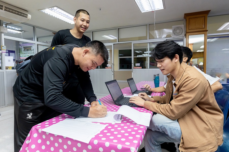 เอสซีจีซี ร่วมกับ 3 โรงพยาบาลเร่งตรวจร่างกายทีมระงับเหตุเพลิงไหม้ สร้างความมั่นใจด้านสุขภาพ 