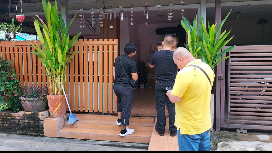 ตร.ลงพื้นที่ตรวจสอบกรณีเหตุทะเลาะวิวาทสาวอายุ 16 ปีถูกผู้ชายต่อยกรามหัก