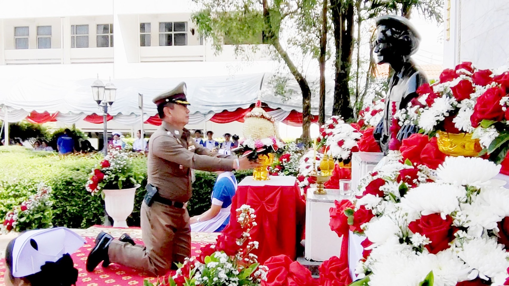 สุพรรณบุรีเทิดพระเกียรติสมเด็จพระศรีนครินทราบรมราชชนนี เนื่องในวันพยาบาลแห่งชาติ 