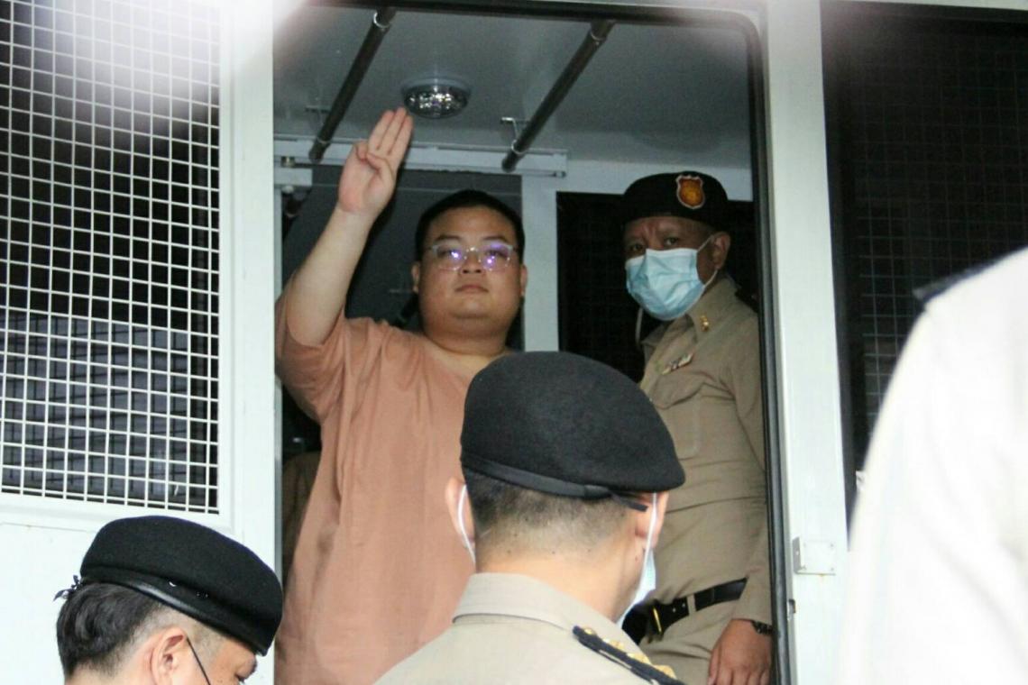 "ราชทัณฑ์" แจงอาการ "เพนกวิน" ยังปกติ แขน-ขา ยังมีแรงดี  ยืนยันดูแลผู้ต้องขังทุกคนอย่างเท่าเทียม
