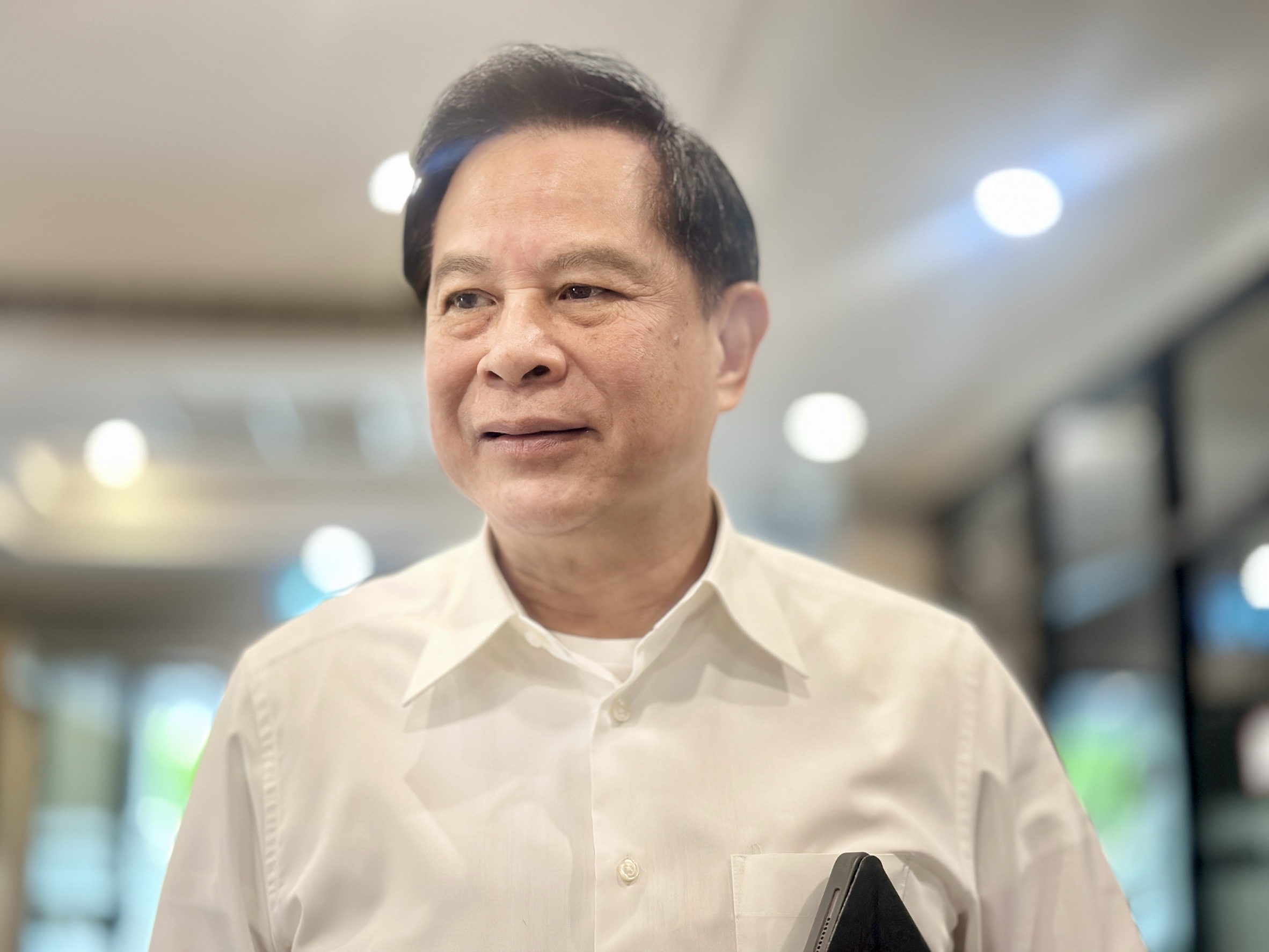 “พีระพันธุ์” ยันไม่มีปัญหา “เอกนัฏ” ร่วมรัฐบาล “แพทองธาร” ปม เป่านกหวีดไล่ตระกูลชินวัตร   