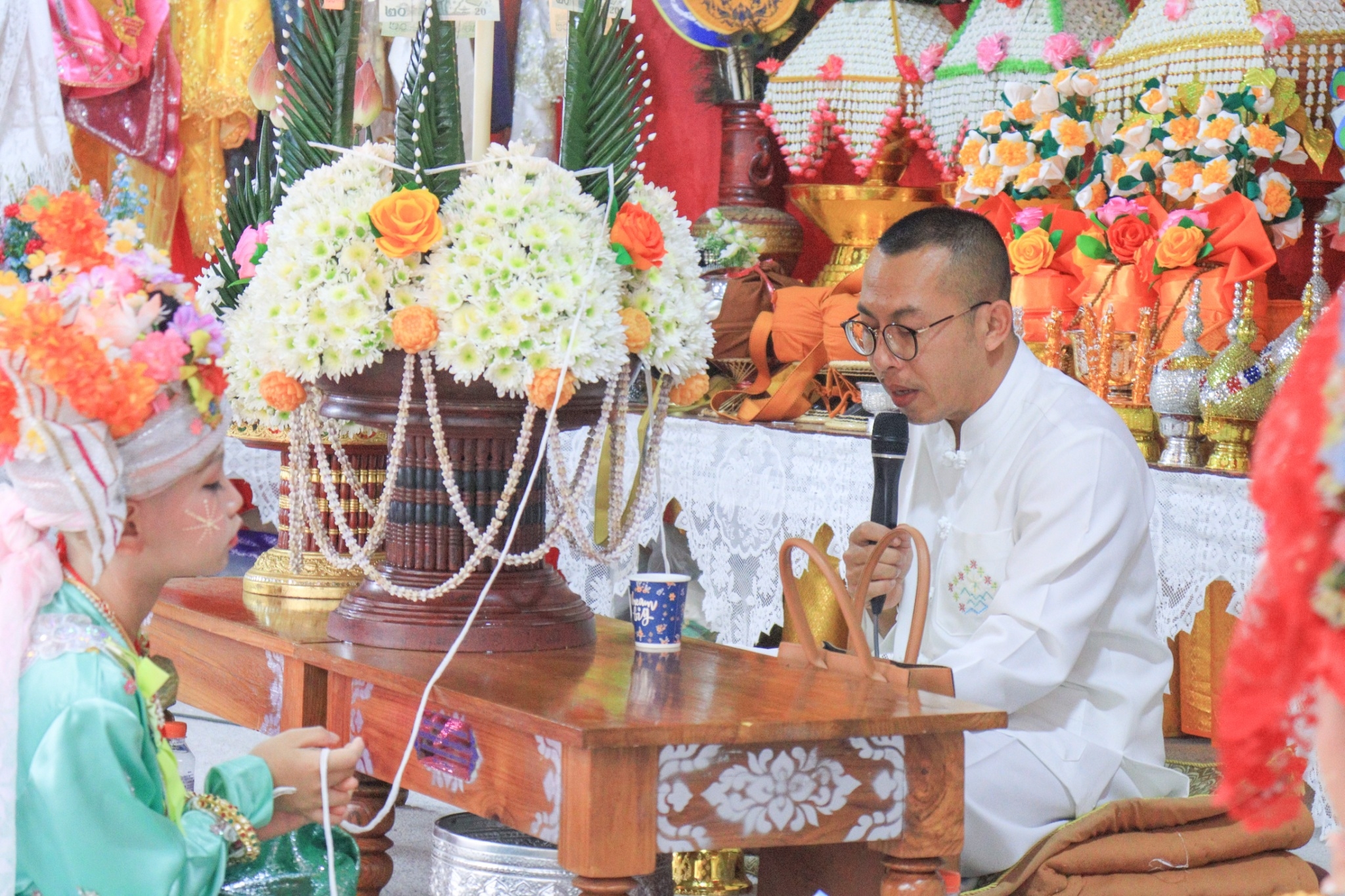 แม่ฮ่องสอนจัดงาน"ปอยส่างลอง"อย่างยิ่งใหญ่ สืบทอดประเพณีชาวไทใหญ่  
