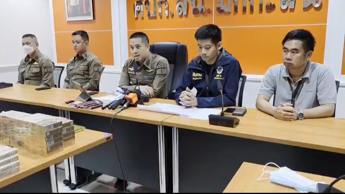 "สน.มักกะสัน" บุกทลายแก๊งคนจีน เช่าโรงแรมลักลอบทำเกมส์พนันออนไลน์