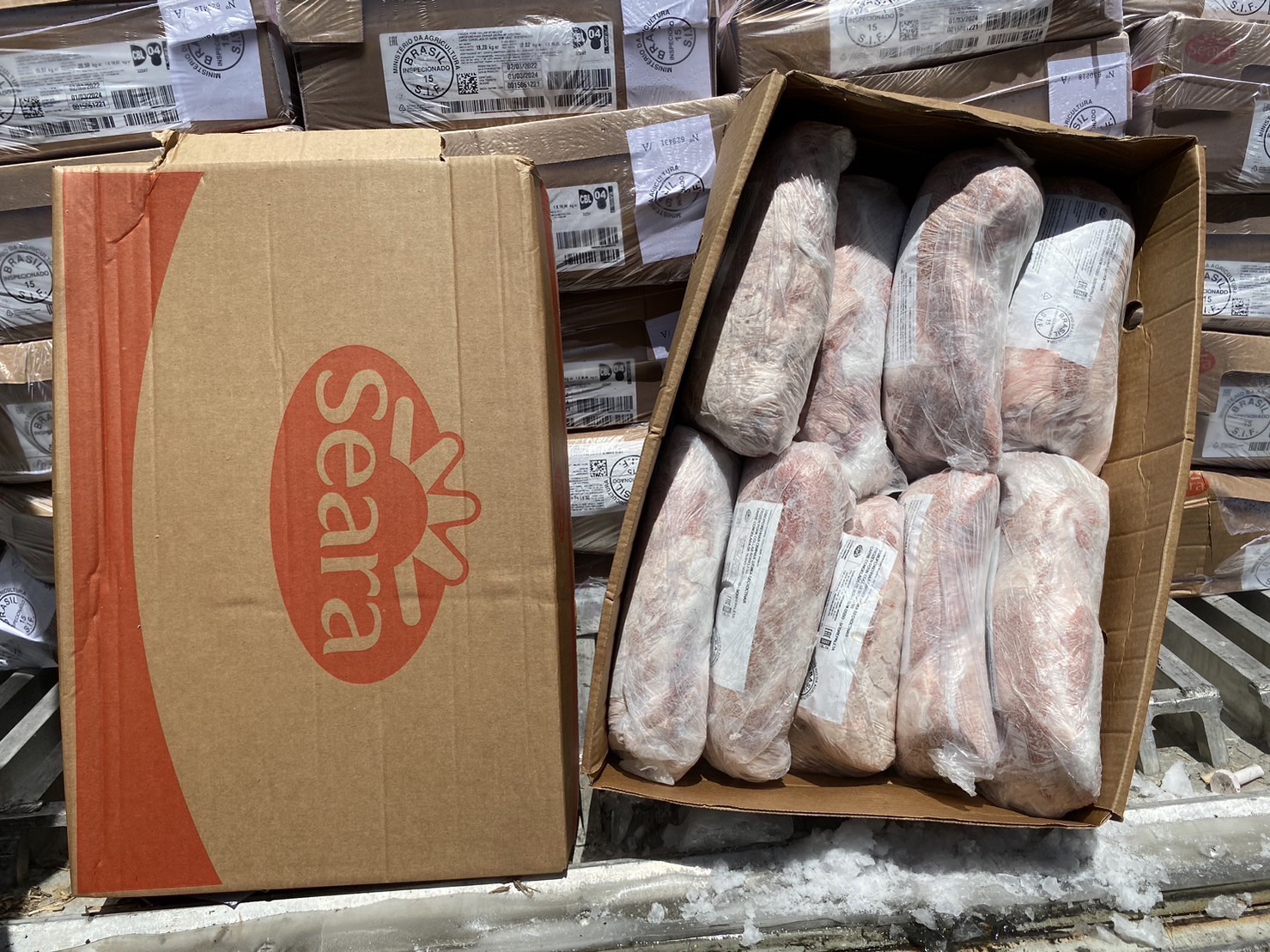 DSI ถกร่วม ศุลกากร-ปศุสัตว์ วงข้อสรุปทำลายหมูเถื่อน 161 ตู้ คาดใช้เวลา 3 วัน ขนย้ายไป อ.อรัญประเทศ