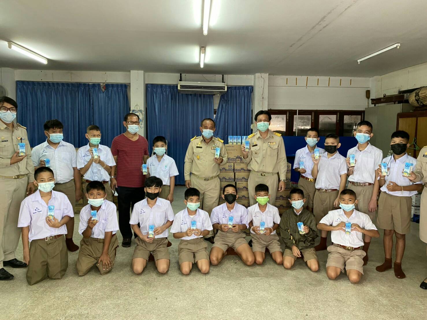 ปศุสัตว์ยโสธรตรวจสอบนมโรงเรียนเพื่อให้เด็กได้ดื่มนมตั้งแต่วันแรกที่เปิดเทอม