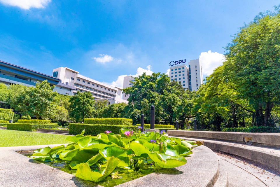 DPU รับโล่เกียรติคุณ กทม. ชูมาตรการเข้มป้องกันเครื่องดื่มแอลกอฮอล์-สร้างพื้นที่ปลอดภัย