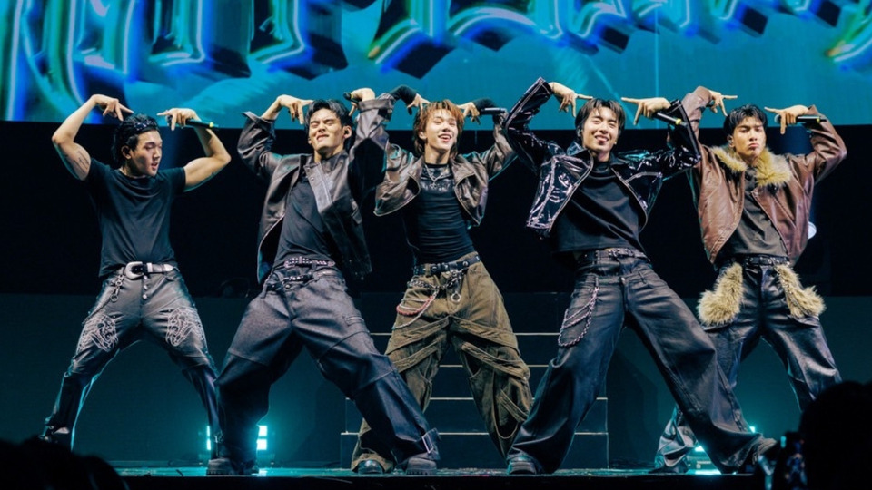 ปังไกลถึงอินโดฯ! “PERSES” บุกจาการ์ตา สร้างไวรัลล้านวิวใน 24 ชั่วโมง แฟนคอนครั้งแรกสุดอบอุ่น