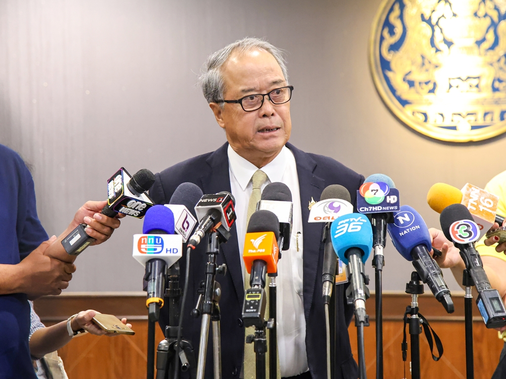 "ชูศักดิ์” หาทางแก้ รธน.ให้ทันรัฐบาลนี้ หากไม่เสร็จ มี "สสร." เป็นตัวแทนประชาชน 