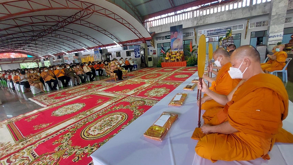 พสกนิกรอำเภอเบตง ร่วมพิธีเจริญพระพุทธมนต์และเจริญจิตตภาวนา ถวายพระพรชัยมงคล "เจ้าฟ้าพัชรกิติยาภา"