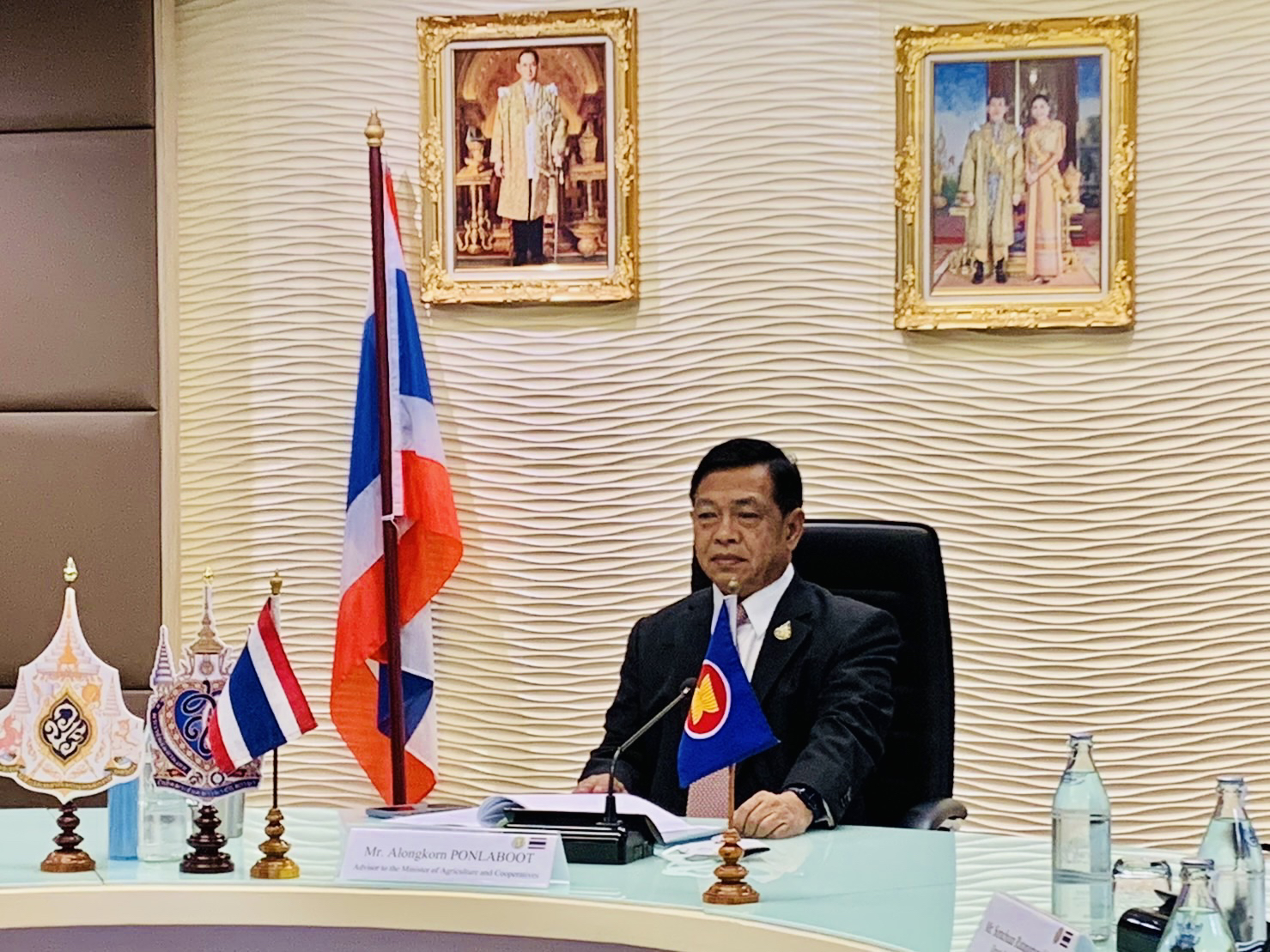 "อลงกรณ์"เสนอ5หลักคิดให้สว.พิจารณาโหวตนายกฯหวังทุกฝ่ายยึดสันติวิธีหลีกเลี่ยงวิกฤติการเมือง  