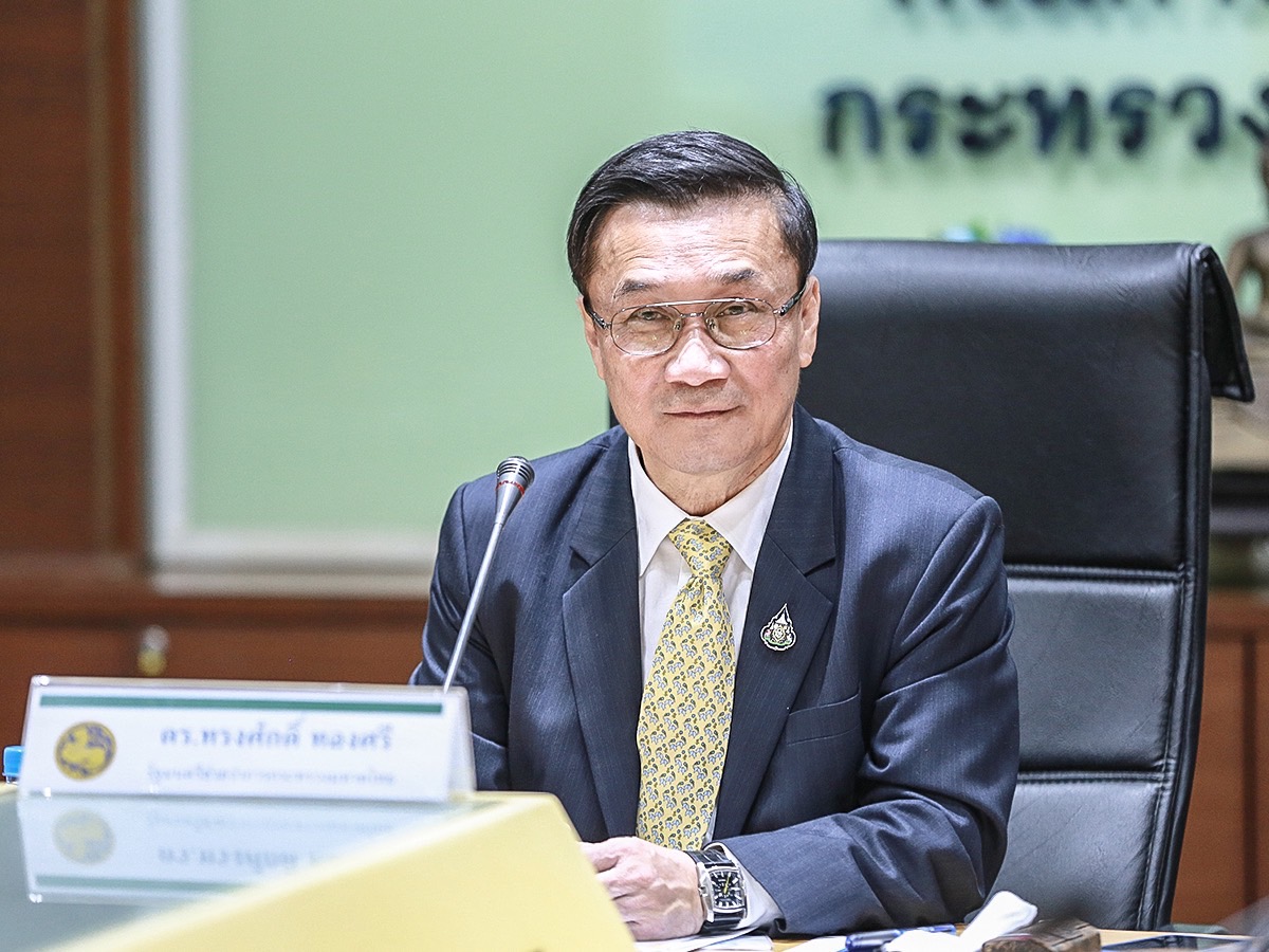 "มท.2 ยันไม่มีการขึ้นค่าน้ำประปา"