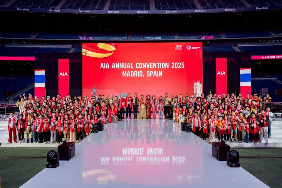 AIA นำพลังนักขายมือทองฉลองความสำเร็จพิชิตคุณวุฒิ AIA Annual Convention 2025 บินลัดฟ้าท่องกรุงมาดริด ประเทศสเปนแดนมักกะโรนี