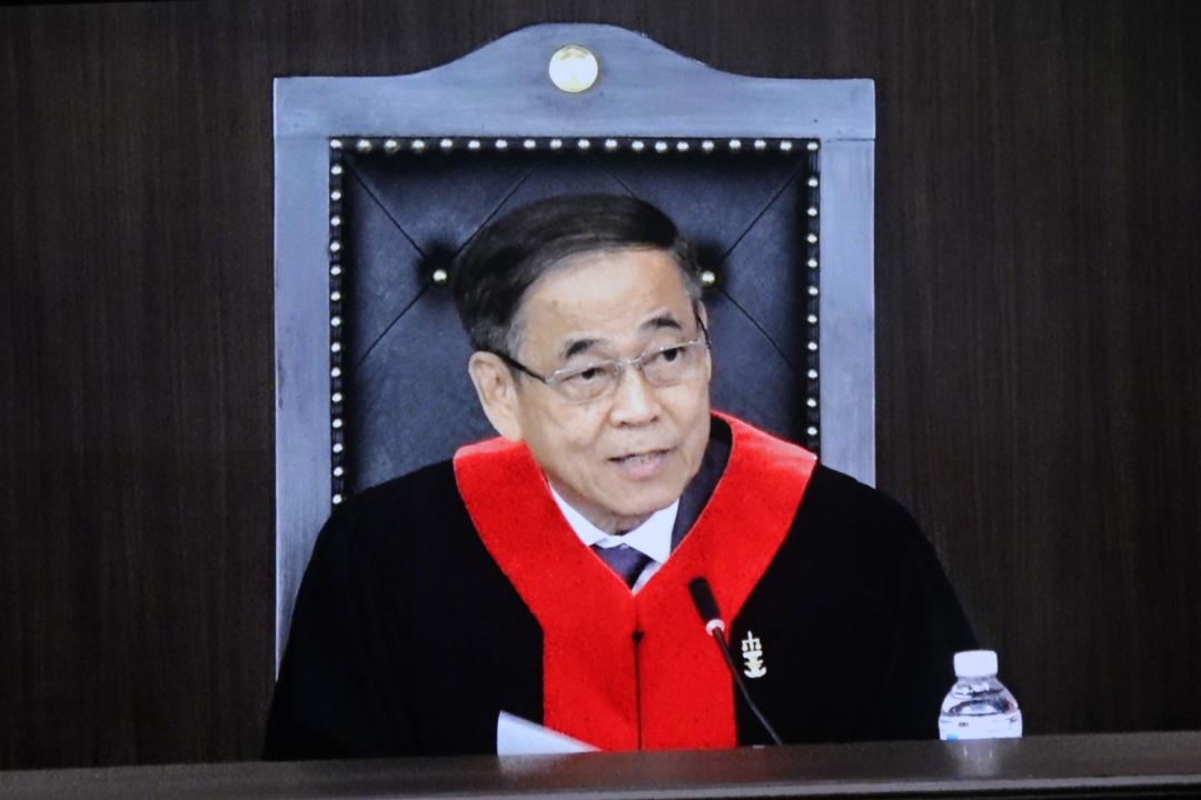 "29 สส.รัฐบาล" เฮ ! มติศาลรธน.วินิจฉัยรอดคดีถือหุ้นสื่อ