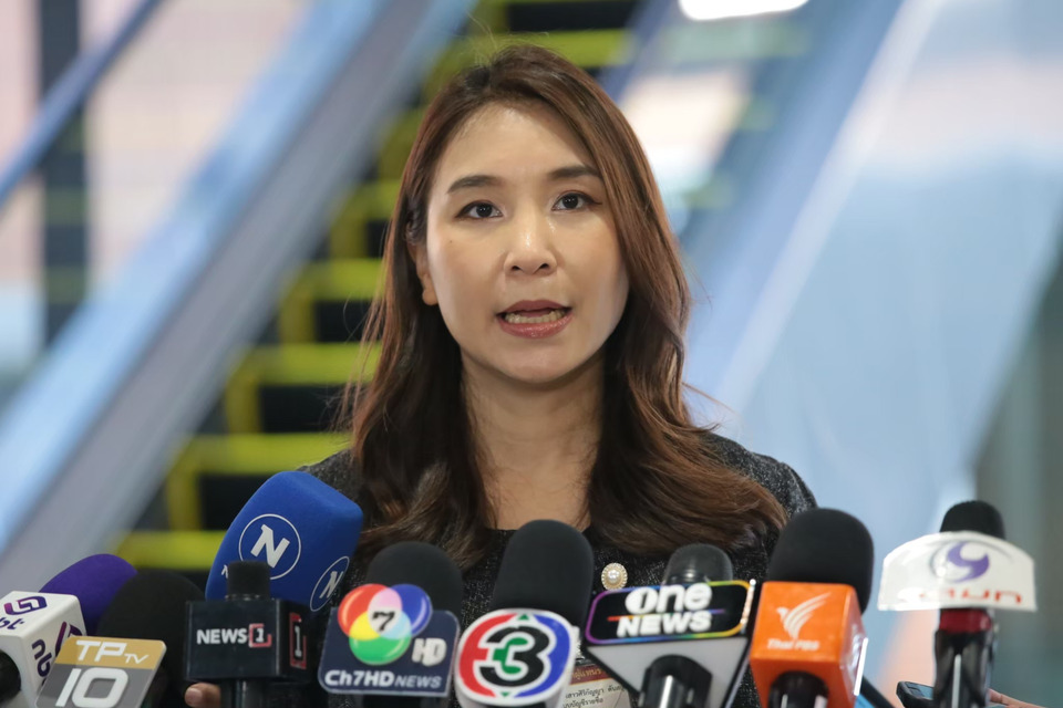"ศิริกัญญา" เผย ปชน.ตั้งเป้าเลือกตั้งครั้งหน้า 250 เก้าอี้ ย้ำ 'มีเรา ไม่มีเทา'