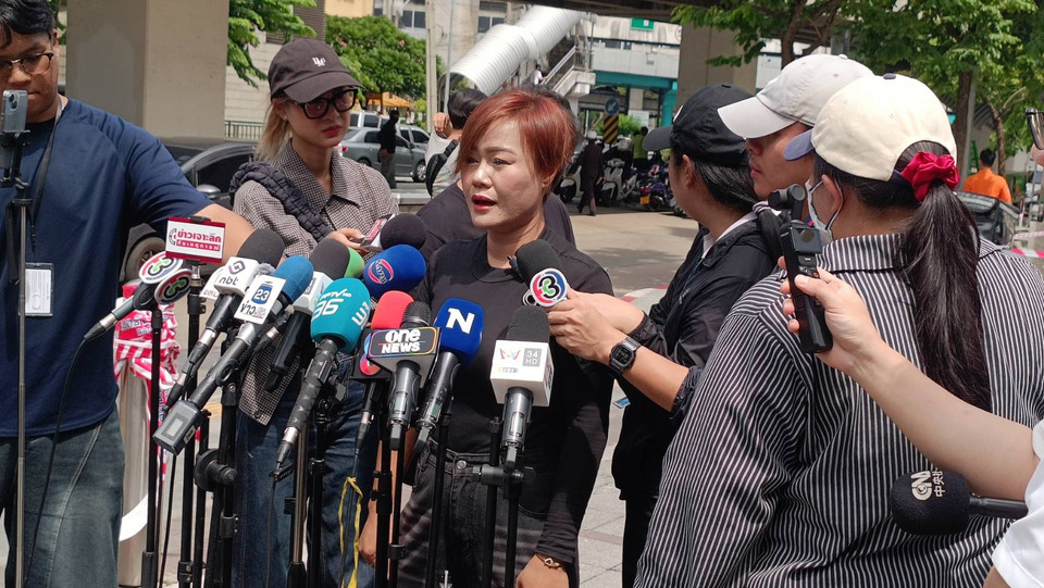 สะเทือนใจ! พี่สาวเล่านาทีไฟนรก "โรงเบียร์ ณ ลาดพร้าว" ทุบกระจกช่วยน้องสุดชีวิต แต่ควันดำกลืนทุกอย่าง