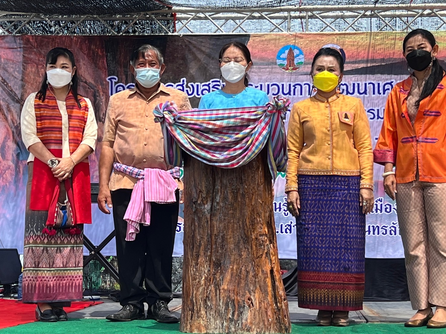 กันทรลักษ์เปิดโปรแกรมท่องเที่ยว(D - HOPE) หวังดึงนักท่องเที่ยวเข้าสู่ ต.เสาธงชัยใกล้เขาพระวิหาร