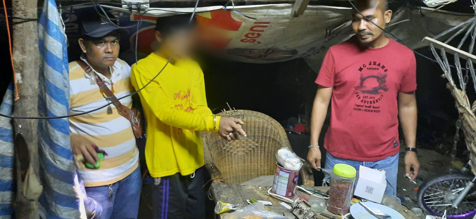 ตำรวจพังงาวางแผนจับพ่อค้ายาบ้ารายใหญ่ซื้อขายผ่านเฟซบุ๊กได้ของกลาง 50,000 เม็ด