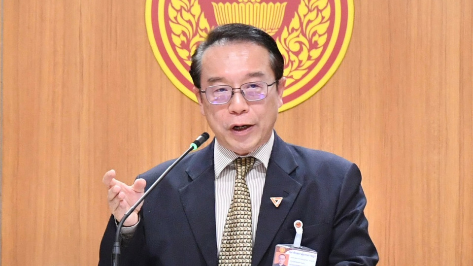 “อนุสรณ์” จี้ปฏิรูปการคลังทั้งระบบ ชี้ตัดงบปี 70 แค่หลักพันล้านไม่พอแก้วิกฤตหนี้ประเทศ