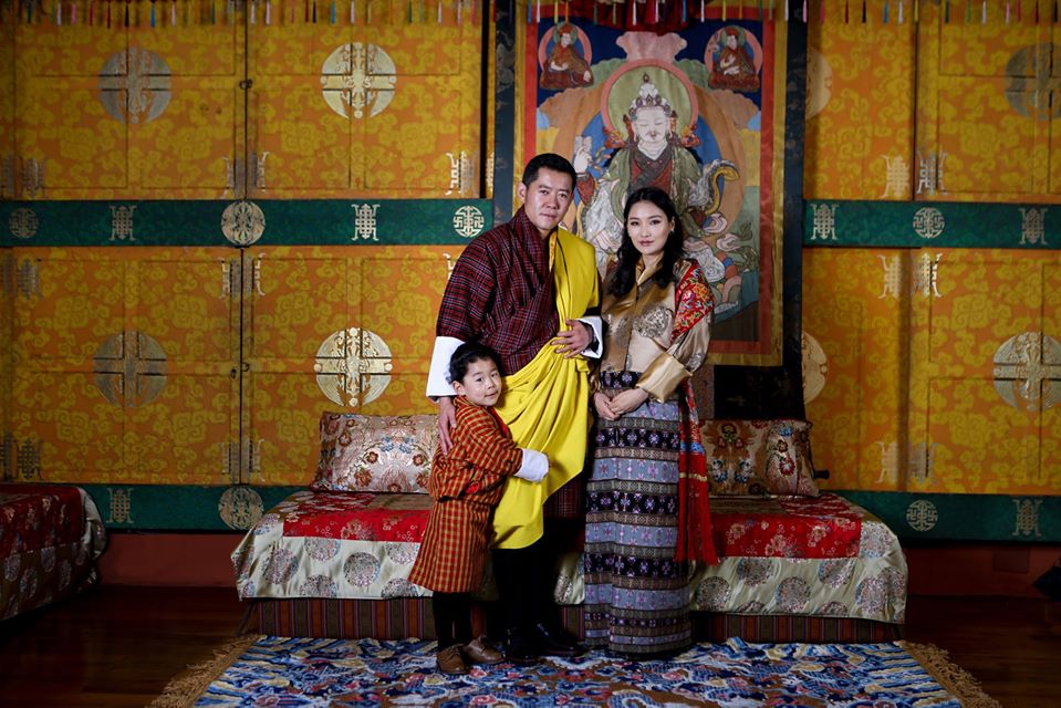 "กษัตริย์จิกมี" ปลื้มปีติมงคล สมเด็จพระราชินีมีพระประสูติกาล โอรสองค์ที่ 2