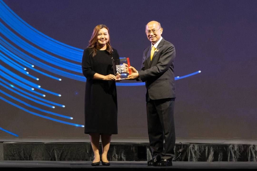 กรุงเทพประกันภัยยืนหนึ่งสุดยอดผู้นำในธุรกิจประกันวินาศภัย คว้ารางวัล Thailand Top Company Awards  ติดต่อกัน 2 ปีซ้อน