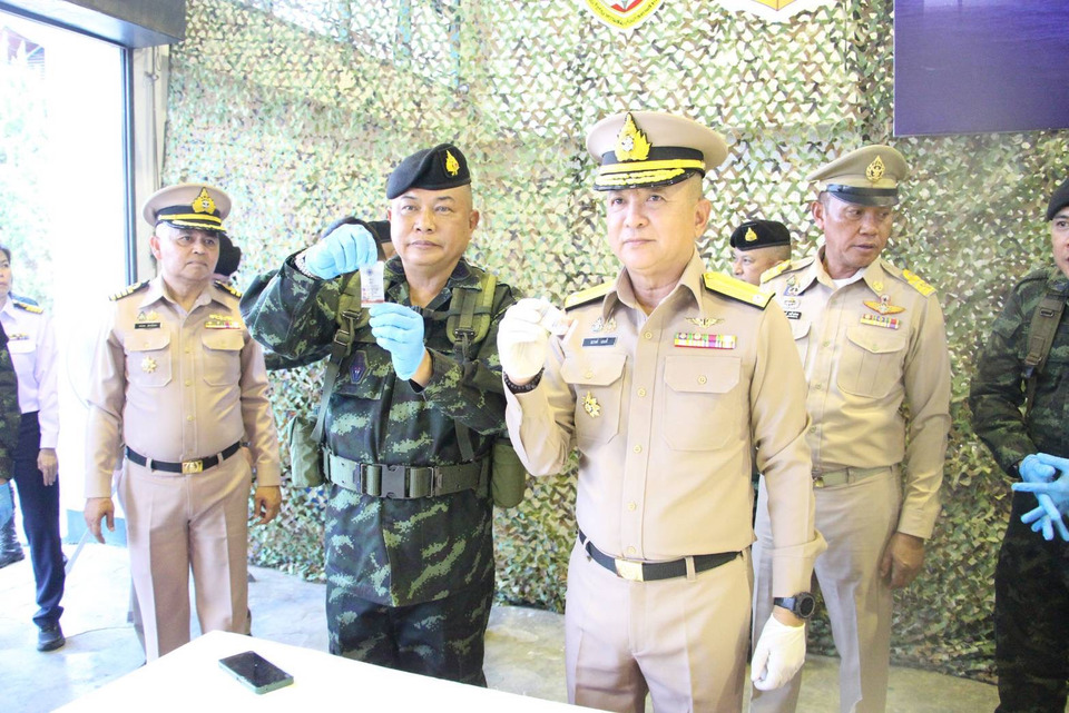 นรข.เชียงราย ตรวจยึดยาบ้า 4 ล้านเม็ดริมโขงเชียงแสน คาดขบวนการลอบขนจากประเทศเพื่อนบ้าน