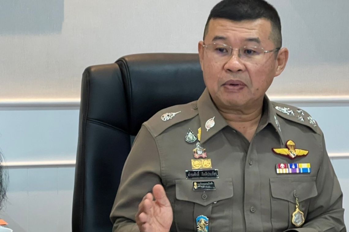 “บิ๊กเด่น” โต้ “ชูวิทย์” โยงคดีรีดทรัพย์ เป็นเกมชิง “ผบ.ตร.” คนใหม่