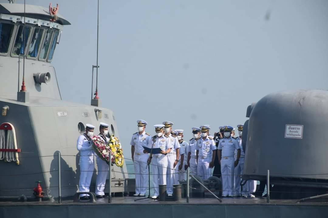 กองทัพเรือลอยพวงมาลาเนื่องในวันวีรกรรม  ทหารเรือไทยในยุทธนาวีที่เกาะช้าง